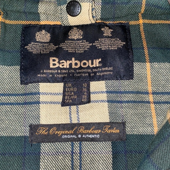 Barbour - Picture 2 of 10